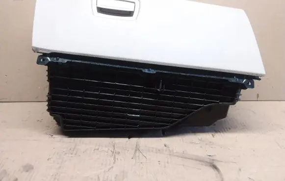 BMW 5 F10 F11 Glove box 9166688 9173907