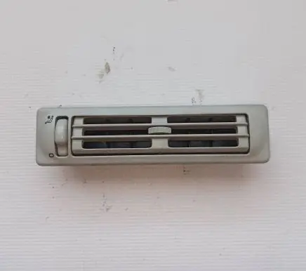 Volkswagen Transporter - Caravelle T4 Air vent grill in roof 703820963