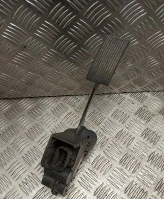 Jaguar S-Type Accelerator throttle pedal XR839F836AB