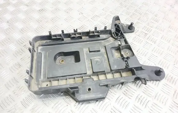 Seat Altea Battery tray 1K0915333C
