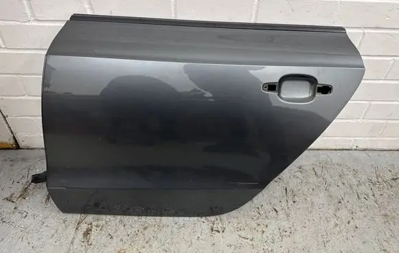 Audi A5 Sportback 8TA Rear door