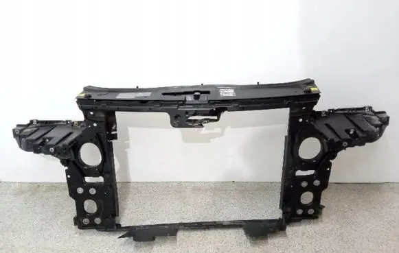 Volkswagen Touareg I Radiator support slam panel