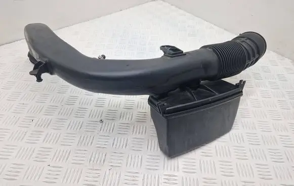 Volvo S60 Intake resonator 31319049 70511563 70511694