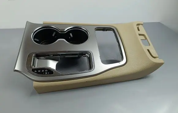 Jeep Grand Cherokee Gear shifter surround trim plastic