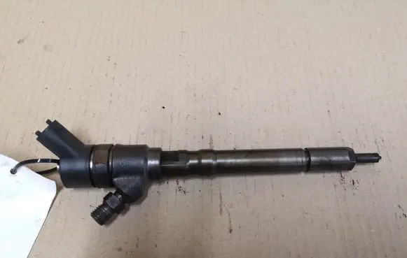 Hyundai Tucson JM Fuel injector 0445110064