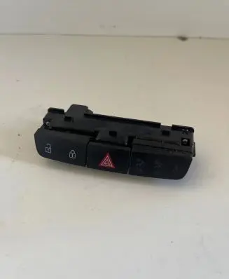 Opel Insignia A Hazard light switch 13271927