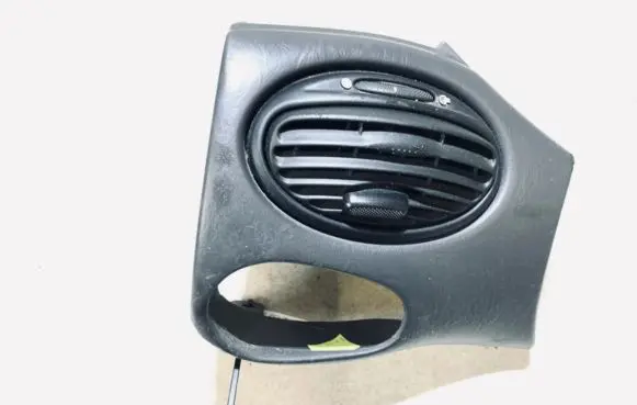 Ford Focus Dash center air vent grill 98ab19893bjw 98aba04290ajw