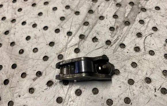 Opel Combo D Valve rocker arm 