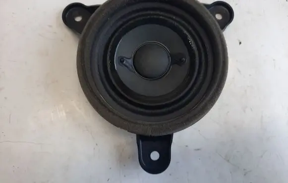 Audi A8 S8 D4 4H Front door high frequency speaker 4H0035397