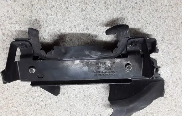 BMW 3 F30 F35 F31 Radiator support slam panel bracket 7331514 51247331514