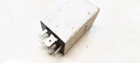 Renault Laguna I Other relay 7700844036
