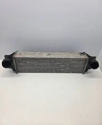 BMW 5 F10 F11 Intercooler radiator 7805629 R7368003