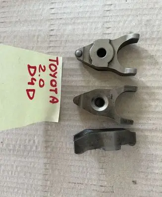 Toyota Corolla E120 E130 Fuel injection (other) T6967A