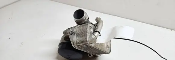 BMW 4 F36 Gran coupe Engine oil radiator 863781201 36782