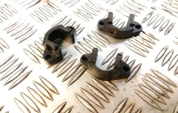 BMW X5 E53 Fuel Injector clamp holder