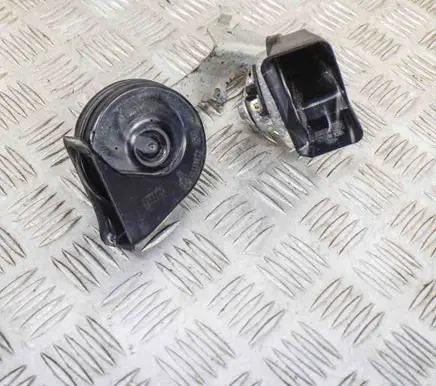 Ford Kuga II Horn signal DV4T13A803AC