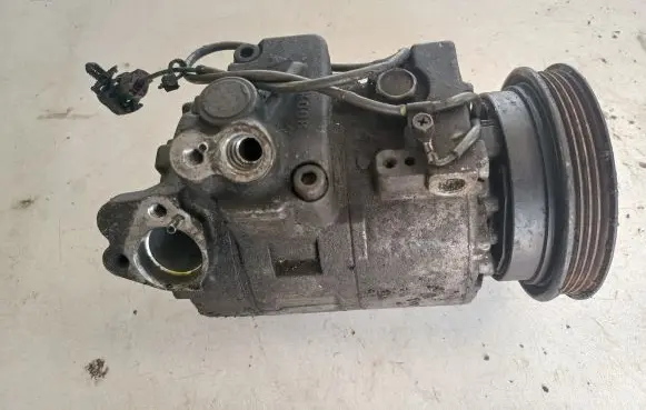 Audi A4 S4 B5 8D Air conditioning (A/C) compressor (pump) 8D0260805B