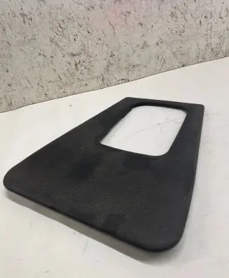 BMW 5 E34 Gear shifter surround trim plastic 1938353