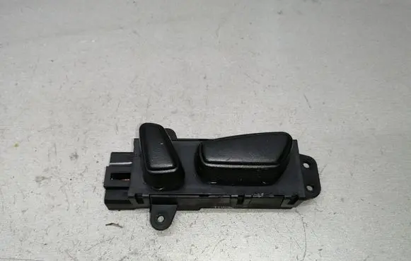 Chrysler 300M Seat control switch 