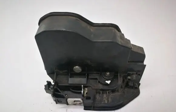 BMW 5 E60 E61 Coupe door lock (next to the handle) 7167067