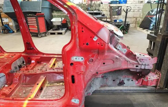 Ford Transit Courier Front quarter panel 