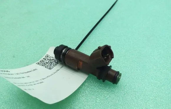 Subaru Outback Fuel injector 146092722