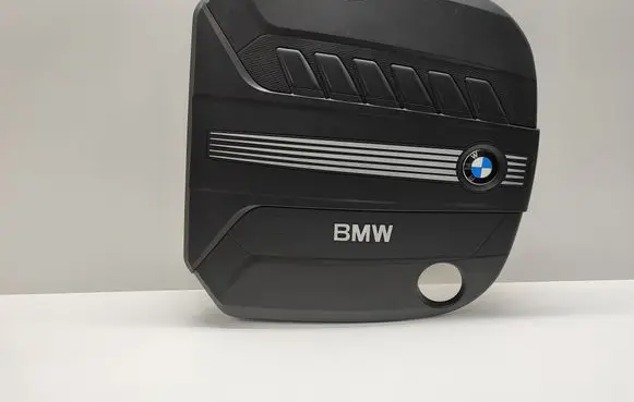 BMW 5 F10 F11 Engine cover (trim) 7812463 13717812463 11252010