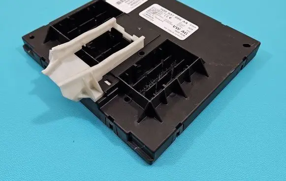 Volkswagen Golf VII Central body control module 5Q0937086AA IMPRK1483649