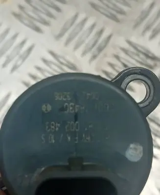 Renault Espace - Grand espace IV Fuel pressure regulator 028100483