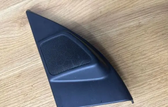 Volvo XC90 Front door high frequency speaker 8666660