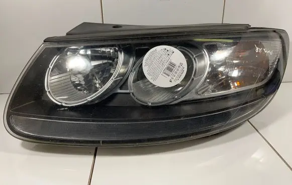 Hyundai Santa Fe Headlight/headlamp 92101