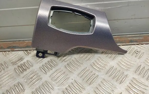 Ford Mustang VI Panel trim FR3B13D168