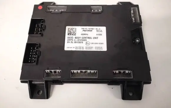 Tesla Model S Comfort/convenience module 101090700G