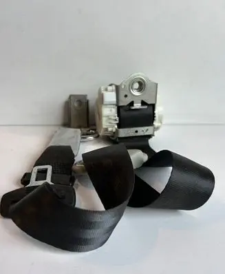 Volkswagen Caddy Rear seatbelt 34011397