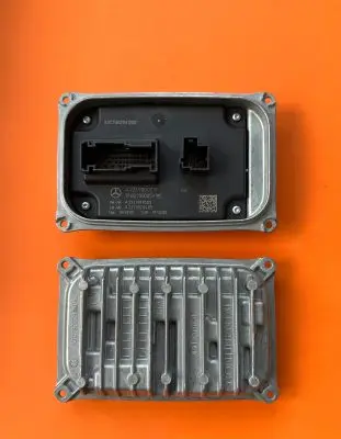 Mercedes-Benz S W223 LED ballast control module A2239000711