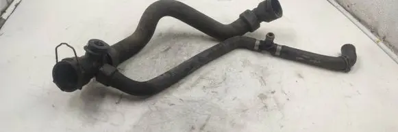 Audi A4 S4 B6 8E 8H Engine coolant pipe/hose 357121140