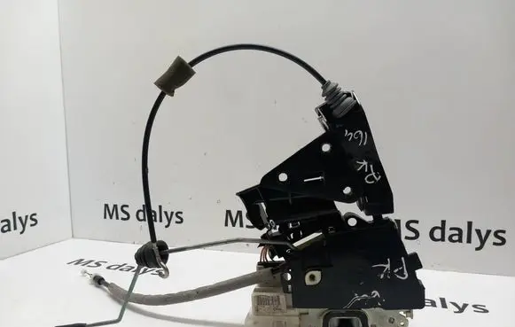Mercedes-Benz ML W164 Front door lock A1647230114 1647230114 A1697202735