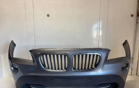 BMW X1 E84 Front bumper 51112990185 51112991506 1N001024301