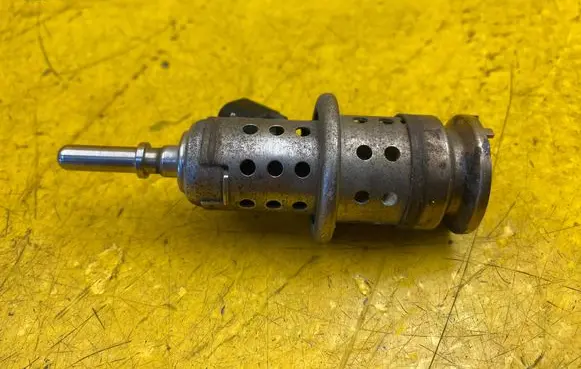 Volvo XC40 AdBlue injector 32203677