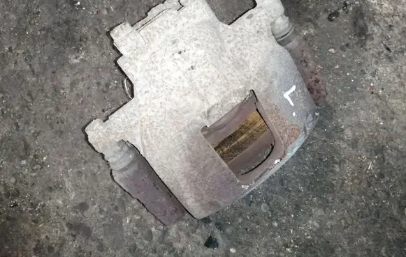 Dodge Journey Front brake caliper