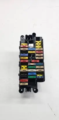 Citroen Xsara Picasso Fuse box set 9635518280 289028