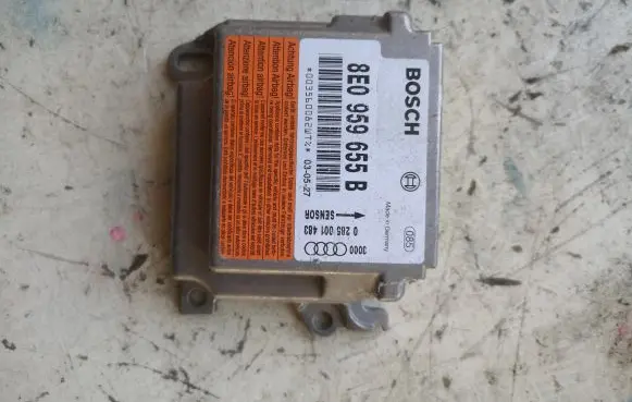 Audi A4 S4 B6 8E 8H Airbag control unit/module 8E0959655B