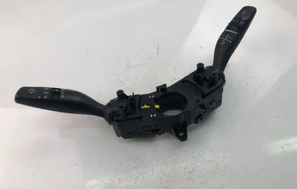 KIA Ceed Indicator stalk 93404J7960