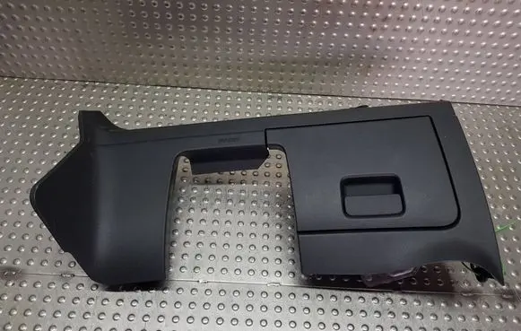 Volkswagen Golf VII Glove box S26371275 5G1858367C