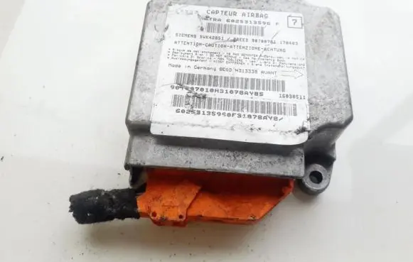 Renault Espace III Airbag control unit/module 6025313596 16030511