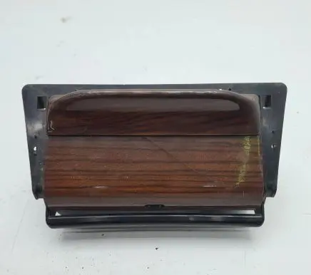 Mercedes-Benz E W124 Car ashtray