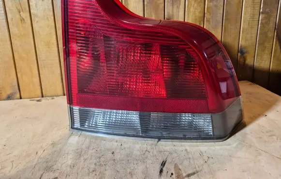 Volvo S60 Rear/tail lights 8664080 8664082