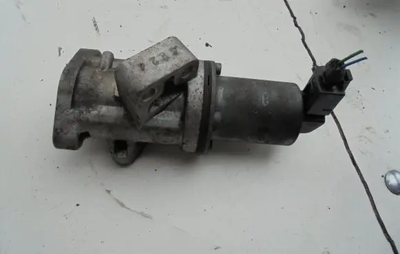 KIA Sorento EGR valve