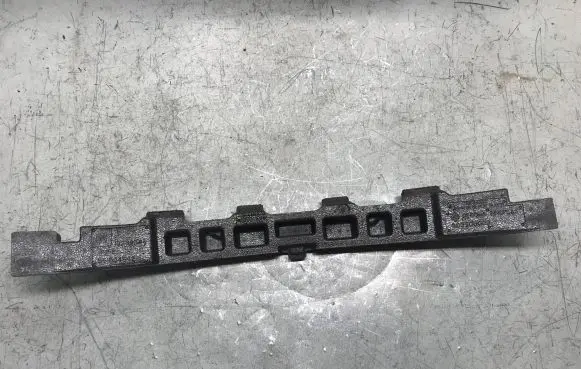 Front bumper foam support bar