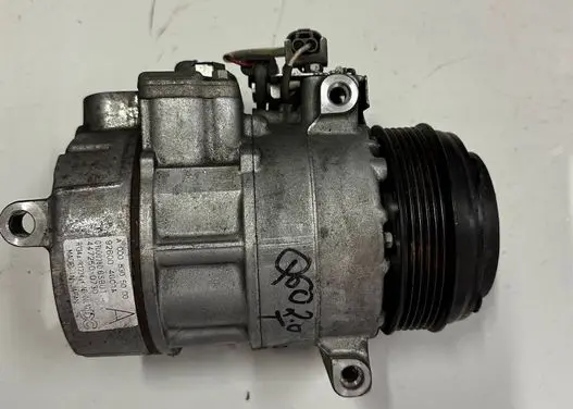 Infiniti Q50 Air conditioning (A/C) compressor (pump) A0008305000 4472500730 447250-0730